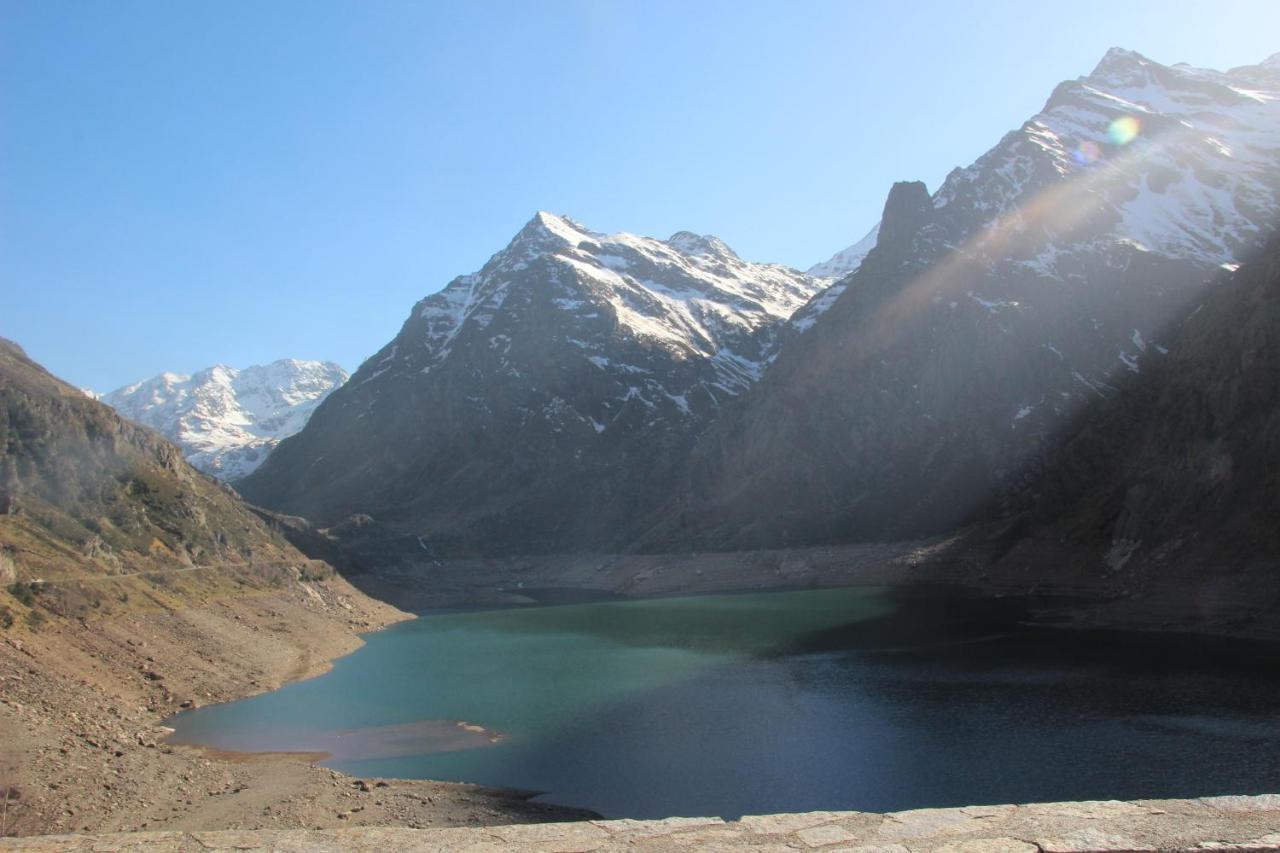 Maison De Charme Calme Entouree De Montagne Ussat Dış mekan fotoğraf
